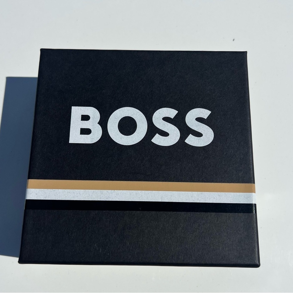 Boss Black Accessory Set - Picture 3 of 6